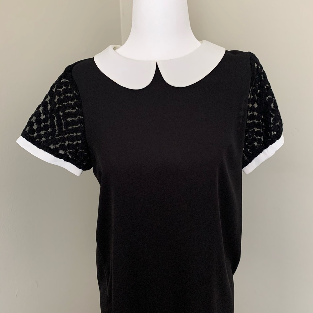 Twik black and white top with collar